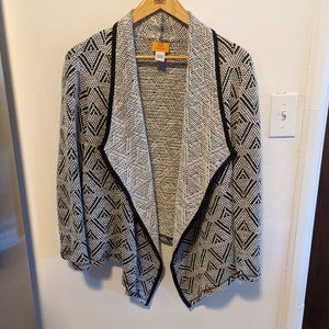 Geometric design cardigan sweater